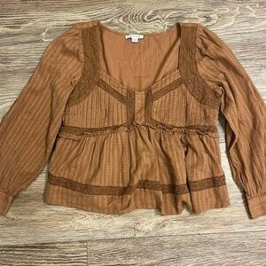 American Eagle Peasant Top
